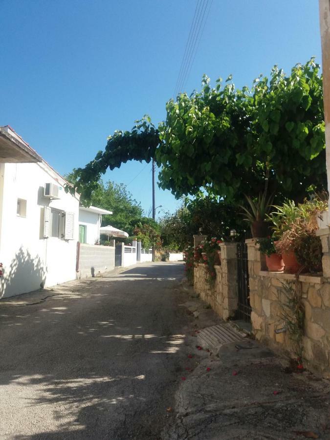 Vrondos Apartments Faneromeni  Exterior photo
